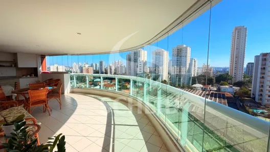 Apartamento com 4 Quartos para alugar, 246m² no Vila Sofia, São Paulo