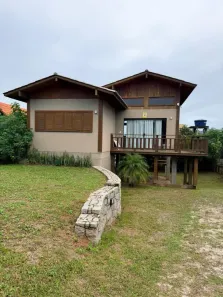 Casa com 1 Quarto para alugar, 88m² no Ibiraquera, Imbituba