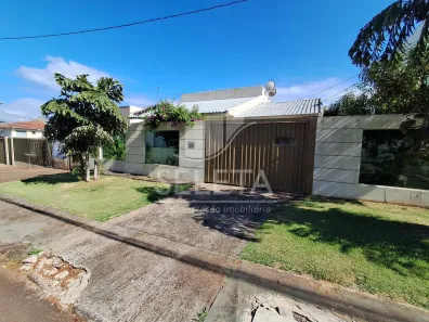 Casa com 2 Quartos à venda, 151m² no Coqueiral, Cascavel