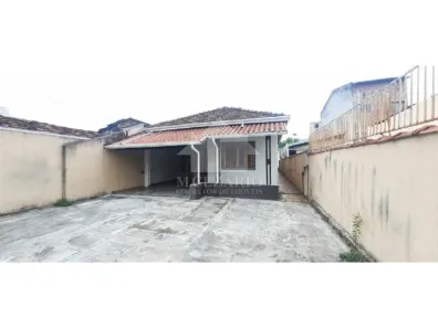 Casa com 4 Quartos à venda, 178m² no Centro, Taubaté