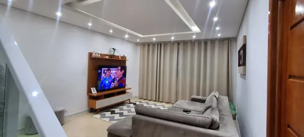 Casa com 3 Quartos à venda, 250m² no Vila Monumento, São Paulo