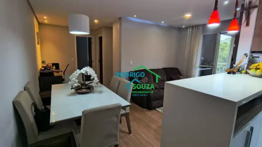 Apartamento com 2 Quartos à venda, 58m² no Vila Santa Terezinha, Carapicuíba