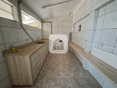 Ponto Comercial para alugar, 241m² no Brasil, Uberlândia