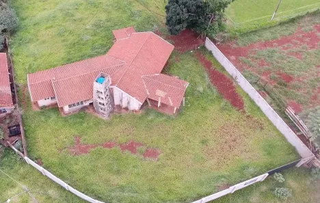 Fazenda/Sítio com 4 Quartos à venda, 10m² no Sabará I, Londrina
