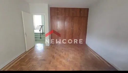 Casa com 3 Quartos à venda, 182m² no Jardim Londrina, São Paulo