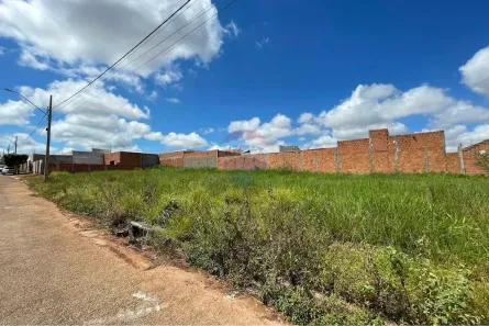 Lote/Terreno à venda, 200m² no Loteamento Parque dos Lírios, Rondonópolis