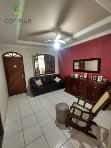 Casa com 5 Quartos para venda ou aluguel, 200m² no Santa Terezinha, Belo Horizonte