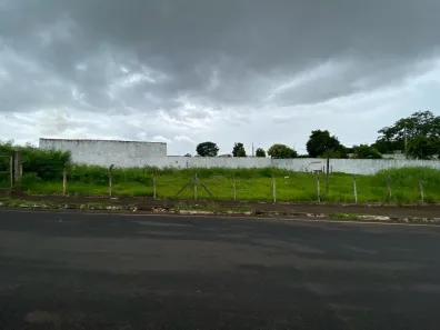 Lote/Terreno à venda, 2424m² no Tibery, Uberlândia