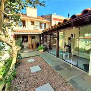 Casa com 3 Quartos à venda, 115m² no Hípica, Porto Alegre