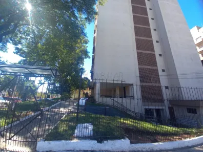 Apartamento com 2 Quartos para alugar, 60m² no São Jorge, Bagé