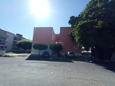 Apartamento com 3 Quartos para alugar, 100m² no Jóquei, Teresina