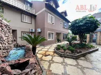 Sobrado com 3 Quartos à venda, 166m² no Vila Monte Carlo, Cachoeirinha