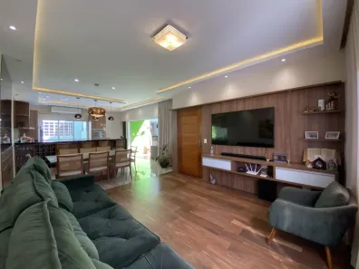 Casa com 3 Quartos à venda, 161m² no Jardim São Tomás, Londrina