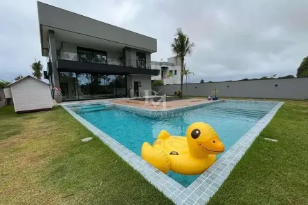 Casa de Condomínio com 4 Quartos à venda, 487m² no Ingleses do Rio Vermelho, Florianópolis