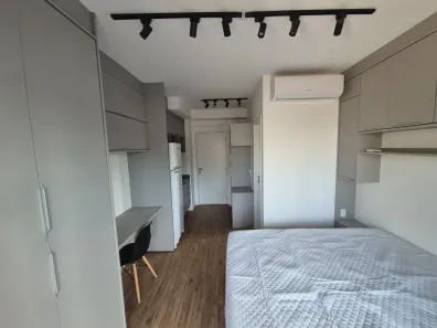 Apartamento com 1 Quarto para alugar, 90m² no Santo Amaro, São Paulo