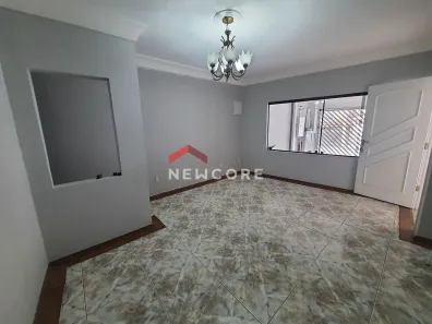 Sobrado com 3 Quartos à venda, 130m² no Parque Jaçatuba, Santo André