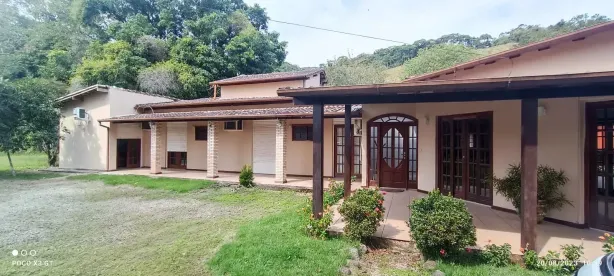 Fazenda/Sítio com 6 Quartos à venda, 150000m² no , Cachoeiras de Macacu