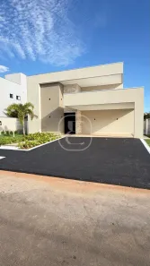 Casa com 4 Quartos à venda, 240m² no Loteamento Caribe, Palmas