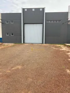 Galpão/Depósito/Armazém para alugar, 600m² no Jardim Sabará, Londrina