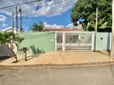 Casa com 3 Quartos à venda, 140m² no Jardim Eldorado, Marília
