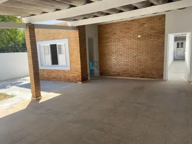 Casa com 3 Quartos à venda, 211m² no Vila Geny, Lorena
