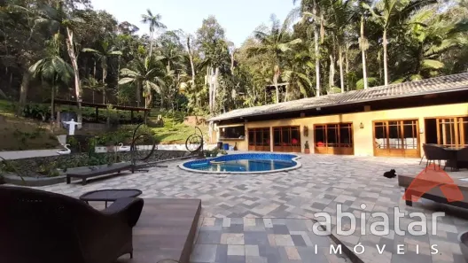 Casa com 3 Quartos à venda, 400m² no Condomínio Iolanda, Taboão da Serra