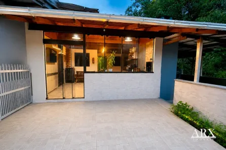 Casa com 2 Quartos à venda, 100m² no Glória, Blumenau