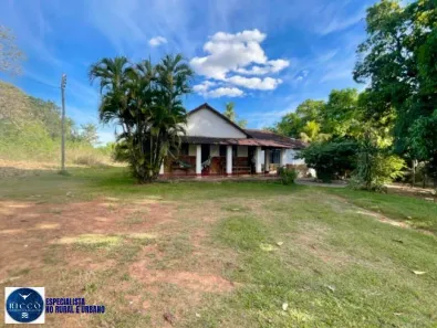 Fazenda/Sítio com 5 Quartos à venda, 9075m² no Setor Central, Jussara