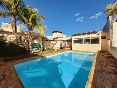Casa com 3 Quartos à venda, 351m² no São José, Franca