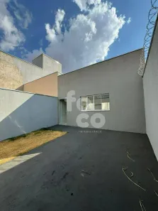 Casa com 2 Quartos à venda, 71m² no Loteamento Monte Hebron, Uberlândia