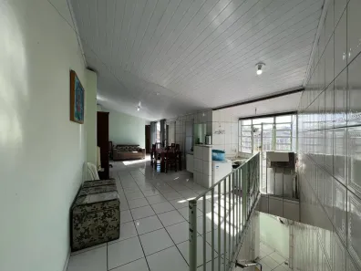 Casa com 3 Quartos à venda, 201m² no Parque Turistas, Contagem