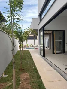 Casa de Condomínio com 4 Quartos à venda, 210m² no Jardim Sul, Uberlândia