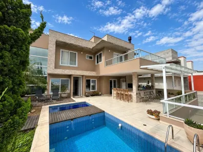 Casa com 5 Quartos à venda, 242m² no Centro, Garopaba