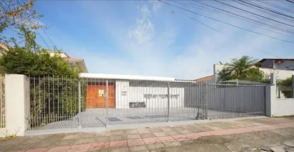 Casa com 4 Quartos para alugar, 126m² no Santa Mônica, Florianópolis