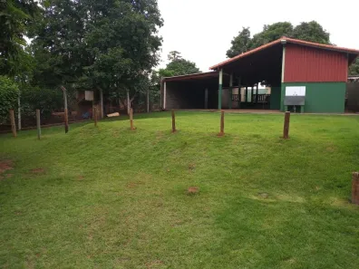 Fazenda/Sítio com 2 Quartos à venda, 600m² no Vale do Sol, Uberlândia