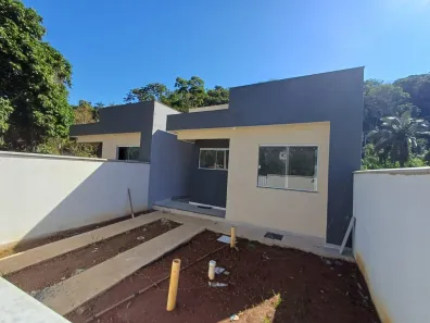 Casa com 2 Quartos à venda, 65m² no Balneário Bambuí (Ponta Negra), Maricá