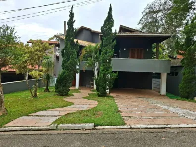 Casa de Condomínio com 5 Quartos para alugar, 697m² no Residencial Euroville, Carapicuíba