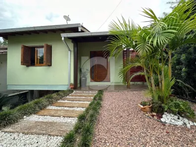 Casa com 3 Quartos à venda, 114m² no Aparecida, Portão