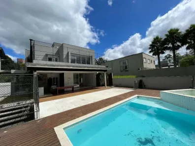 Casa de Condomínio com 3 Quartos à venda, 350m² no São Paulo II, Cotia