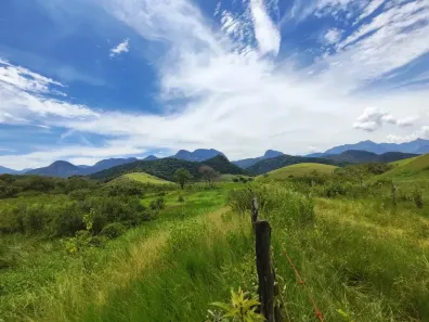 Lote/Terreno à venda, 40000m² no Área Rural de Cachoeiras de Macacu, Cachoeiras de Macacu