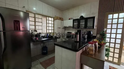 Casa com 3 Quartos à venda, 80m² no Jardim Copacabana, Uberaba
