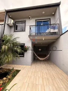 Sobrado com 3 Quartos à venda, 77m² no Tatuquara, Curitiba