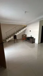 Sobrado com 3 Quartos à venda, 136m² no Parque Amazônia, Goiânia