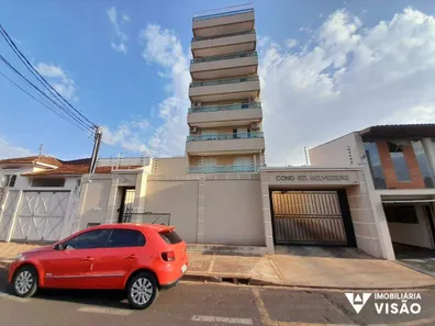 Apartamento com 3 Quartos para alugar, 154m² no Nossa Senhora da Abadia, Uberaba
