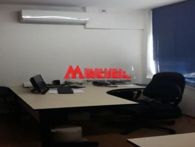 Sala Comercial à venda, 42m² no Centro, São José dos Campos