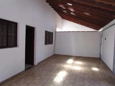 Casa com 3 Quartos à venda, 242m² no Vila José Paulino Nogueira, Paulínia