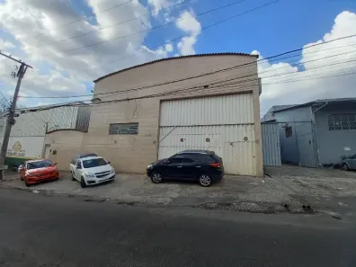 Galpão/Depósito/Armazém para alugar, 1076m² no Distrito Industrial Jardim Piemont Norte, Betim