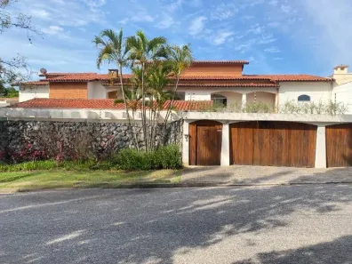 Sobrado com 27 Quartos para venda ou aluguel, 694m² no Jardim América, Sorocaba