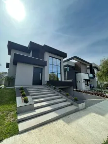 Casa com 3 Quartos à venda, 175m² no Jardim Carvalho, Ponta Grossa