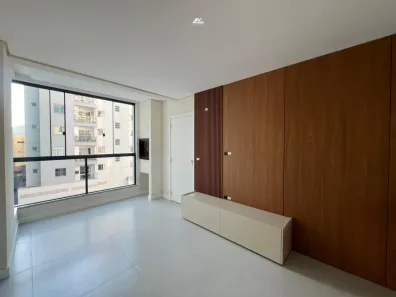 Apartamento com 2 Quartos à venda, 49m² no Tabuleiro, Camboriú